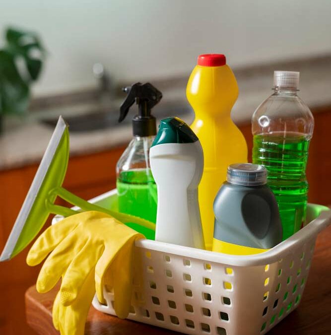 Un score pour noter les produits ménagers en fonction de leur impact sur la santé et l’environnement